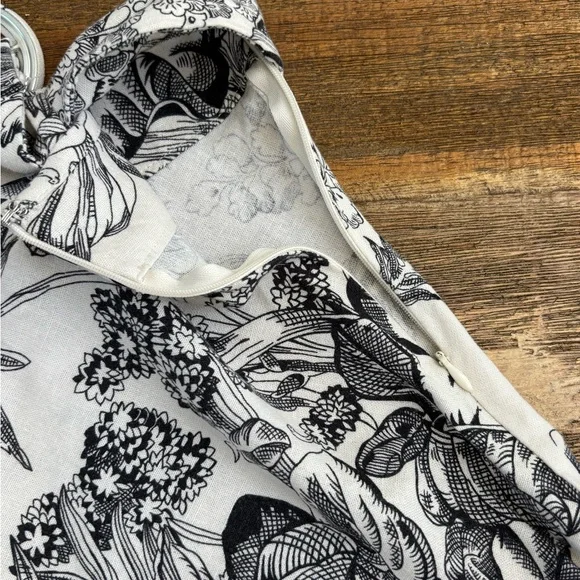 T Tahari Monochrome Botanical A-Line Linen Skirt Size 2 - Picture 7 of 10